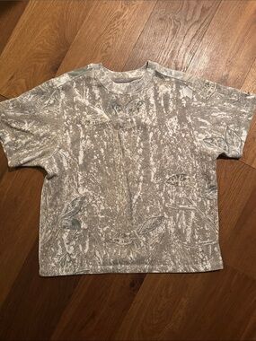 Men’s  Neutral Gray Patterned Short Sleeve Top